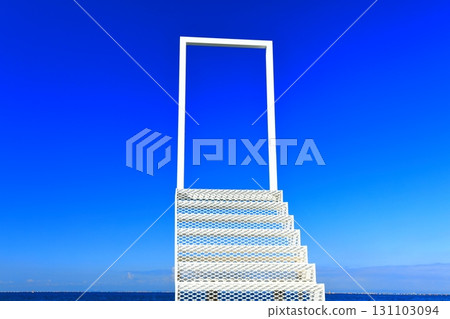 [兵庫縣] 陽光明媚的淡路露臺（幸福的階梯） 131103094