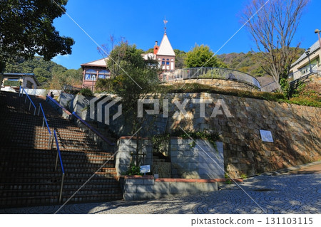 [Hyogo Prefecture] Clear weather weathercock house (Kobe Kitano Ijinkan) 131103115