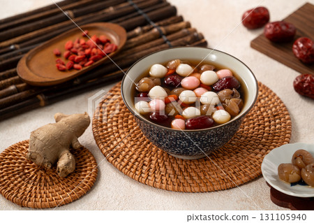 桂圓 紅棗 湯圓 冬至 紅色 白色 粉色 Tang yuan タンユエン 団子 桂圓 紅棗 湯圓 冬至 紅色 白色 粉色 Tang yuan タンユエン 団子 131105940