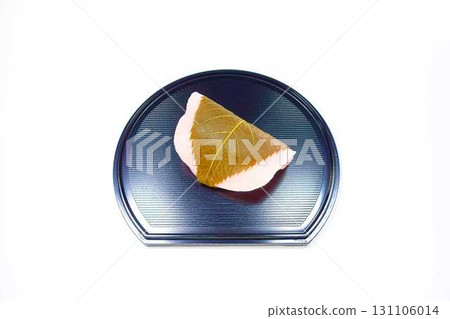 Sakura mochi Sakura mochi Sakura mochi 131106014