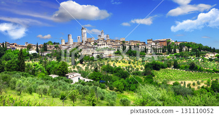 beautiful Toscana- view of San Gimignano beautiful Toscana- view of San Gimignano 131110052