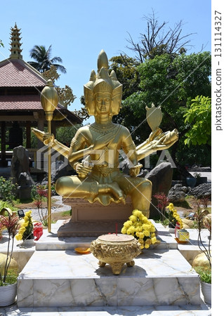 Golden Budda statue in Thanh Luong Pagoda of 18th century in Phu Yen province, Vietnam 131114327