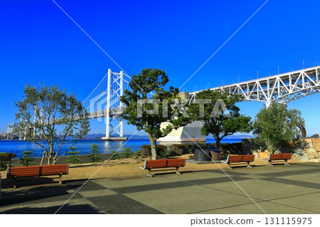 [香川縣] 晴朗的瀨戶大橋（瀨戶大橋紀念公園） 131115975