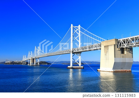 [香川縣] 晴朗的瀨戶大橋（瀨戶大橋紀念公園） 131115983