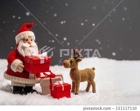Santa and his reindeer prepare for Christmas 131117110