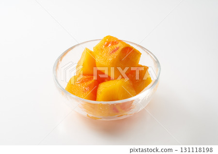 切開的水果（柿子）圖片 131118198