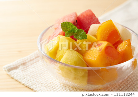 各種切好的水果圖片 131118244