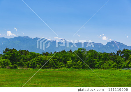 Summer Southern Alps seen from Kiyosato Summer Southern Alps seen from Kiyosato 131119906