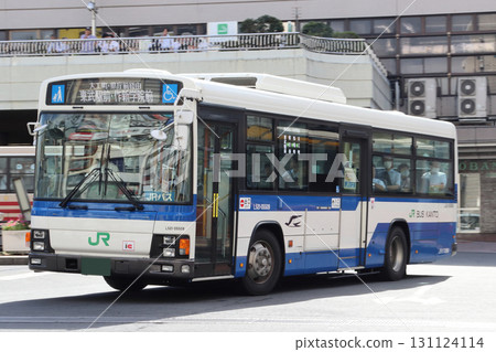 JR Bus Kanto going to Utsunomiya Station: Suido Nishi Line (Sakushin Gakuin-mae - Utsunomiya Station - Mogi) JR Bus Kanto going to Utsunomiya Station: Suido Nishi Line (Sakushin Gakuin-mae - Utsunomiya Station - Mogi) 131124114