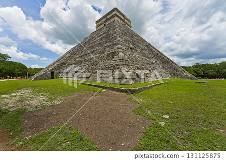 Temple of Kukulcan at Chichen Itza 131125875