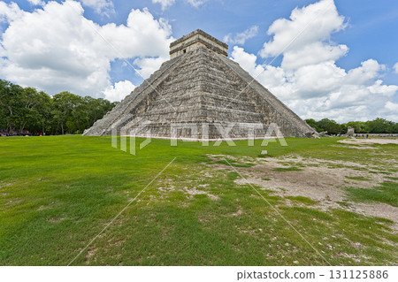 Temple of Kukulcan at Chichen Itza Temple of Kukulcan at Chichen Itza 131125886