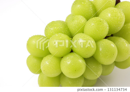 Fresh and juicy Shine Muscat grapes 131134734