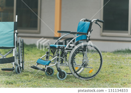 輪椅 131134833