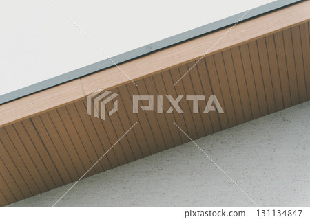soffit soffit 131134847