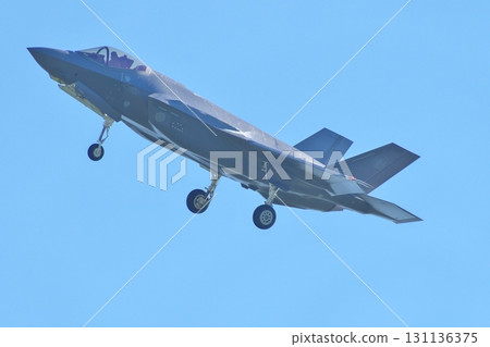F-35A preparing to land, Japan Air Self-Defense Force, 303rd Squadron, Komatsu Air Base F-35A preparing to land, Japan Air Self-Defense Force, 303rd Squadron, Komatsu Air Base 131136375