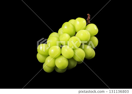 Fresh and delicious Shine Muscat grapes Fresh and delicious Shine Muscat grapes 131136803