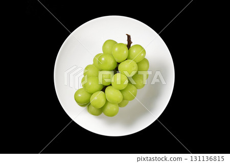 Fresh and delicious Shine Muscat grapes Fresh and delicious Shine Muscat grapes 131136815