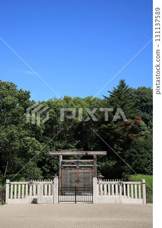 Tomb of Emperor Shinmu [Kashihara City, Nara Prefecture] 131137589