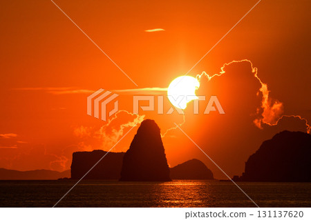 Evening view of Goto-nada, Kakuriki-nada, and Daikaku-nada 131137620