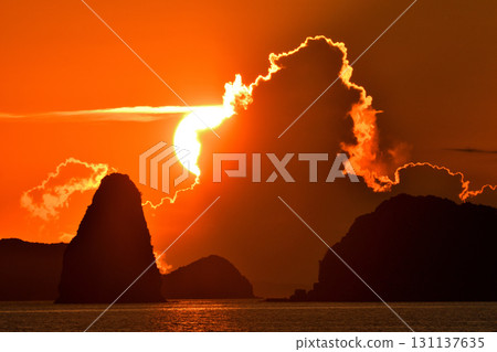 Evening view of Goto-nada, Kakuriki-nada, and Daikaku-nada 131137635