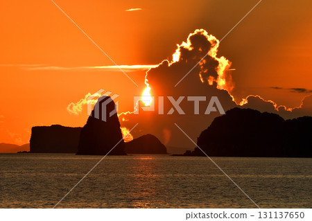 Evening view of Goto-nada, Kakuriki-nada, and Daikaku-nada 131137650