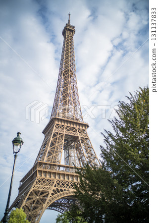 從戰神廣場公園看見的埃佛爾鐵塔 131137833