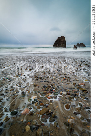 洶湧的大海 洶湧的大海 131138632