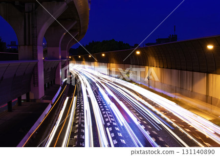 首都高速5號線池袋線高架橋夜間壅塞[交通圖] 131140890