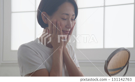 美容皮膚年齡健康形象 131142763