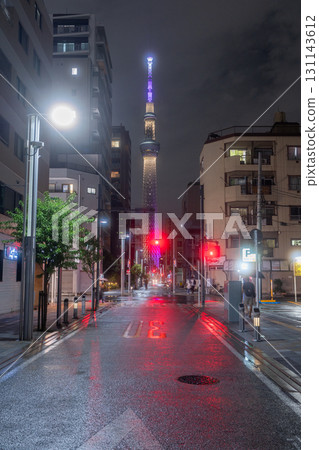 Tokyo: Night view of the Skytree from Kinshicho 131143612