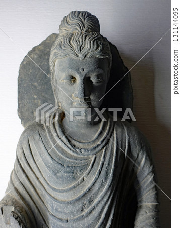 巴基斯坦歷史名城塔克西拉博物館內展出的犍陀羅佛像 131144095