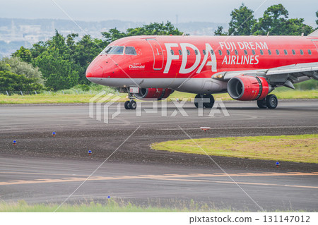 An airplane running on the runway at Mt. Fuji Shizuoka Airport in Makinohara City (Shizuoka Prefecture) 131147012