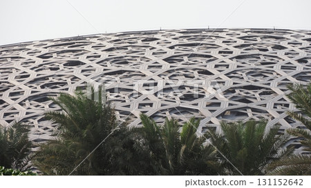 Louvre Abu Dhabi 131152642