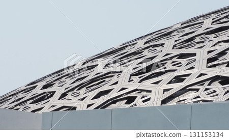 阿布達比盧浮宮 131153134