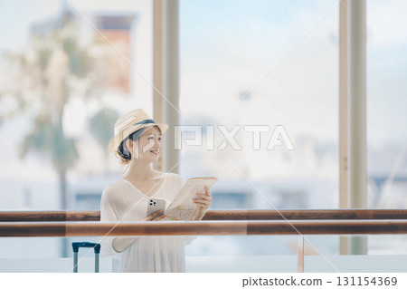 婦女去旅行 婦女去旅行 131154369