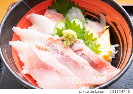 Delicious three-color golden-eyed snapper rice bowl Delicious three-color golden-eyed snapper rice bowl 131154748