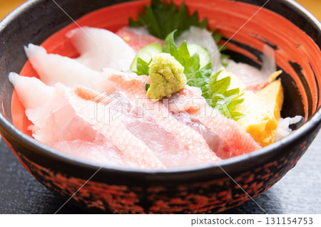 Delicious three-color golden-eyed snapper rice bowl Delicious three-color golden-eyed snapper rice bowl 131154753
