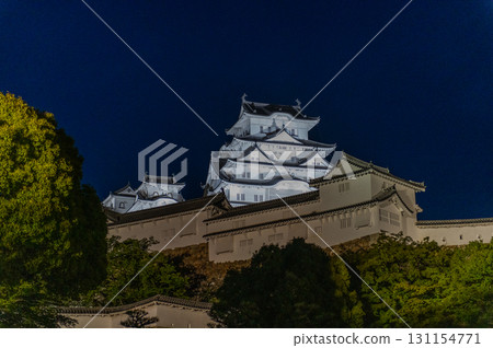 Himeji Castle at night - the fantastic scenery of this World Heritage Site Himeji Castle at night - the fantastic scenery of this World Heritage Site 131154771