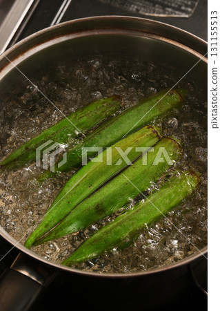 How to boil okra 131155513