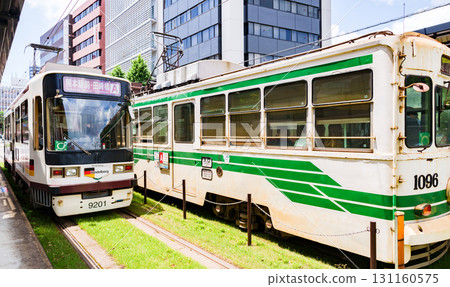 有軌電車穿過熊本市 [ 熊本市圖片 ] 131160575