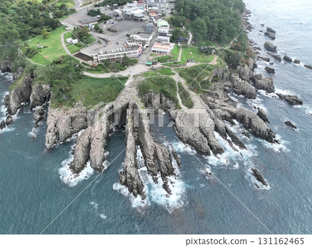 Drone aerial shot of the spectacular view from Tojinbo in Fukui Prefecture Drone aerial shot of the spectacular view from Tojinbo in Fukui Prefecture 131162465