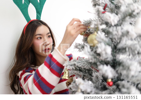 Christmas Tree Christmas Tree 131165551