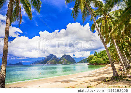 idilyc tropics. perfect tropical beach in El Nido, Philippines 131168696