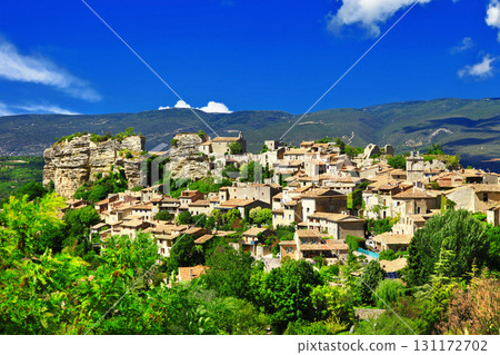 Saignon village, Vaucluse region, Provence, France Saignon village, Vaucluse region, Provence, France 131172702