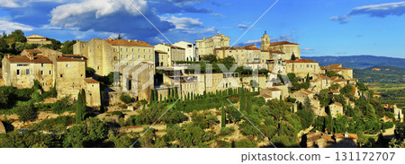 panorama of Gordes medieval village on sunset , Provance. France 131172707