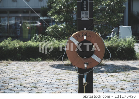 [Sakaiminato] Emergency life jacket 131176456