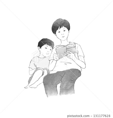 母親正在為她的孩子讀書 131177628