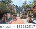 The approach to Beppu Hachimangu Shrine and its torii gate in Sanyo Onoda City, Yamaguchi Prefecture 131182517