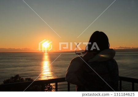 看海的女孩 131184625