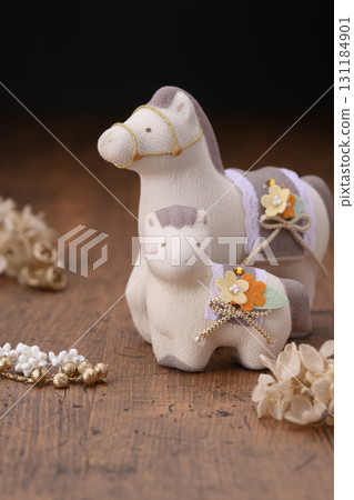 Cute horse parent and child (image of the Year of the Horse, Zodiac sign) 131184901